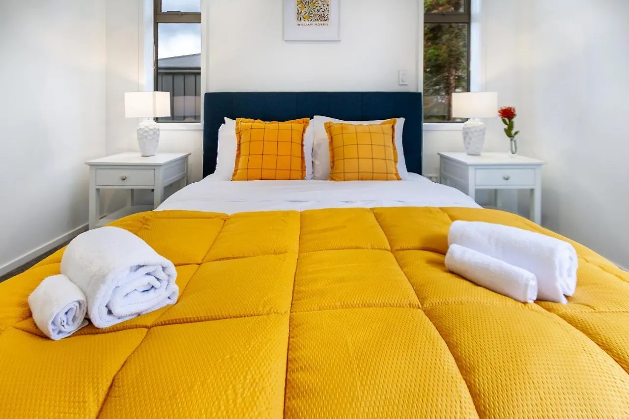 شقة كريستتشيرش  في Hear The Wind In The Trees - 2 Bed 1 Bath 1 Garage نيوزيلندا