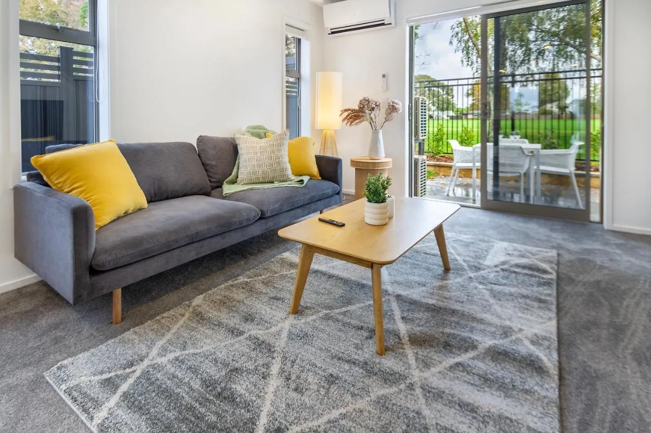 شقة كريستتشيرش  في Hear The Wind In The Trees - 2 Bed 1 Bath 1 Garage